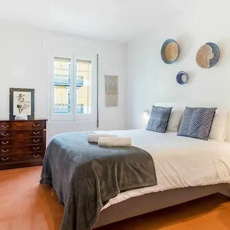 New Floor With A Lot Of Light & Aircon Apartment Girona