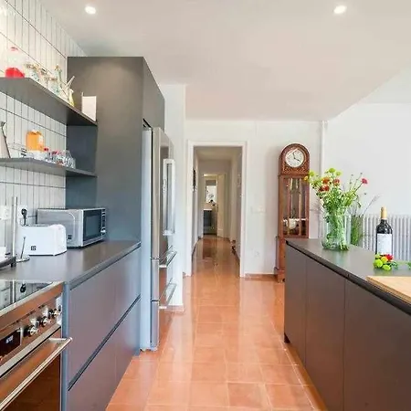 Appartement New Floor With A Lot Of Light & Aircon